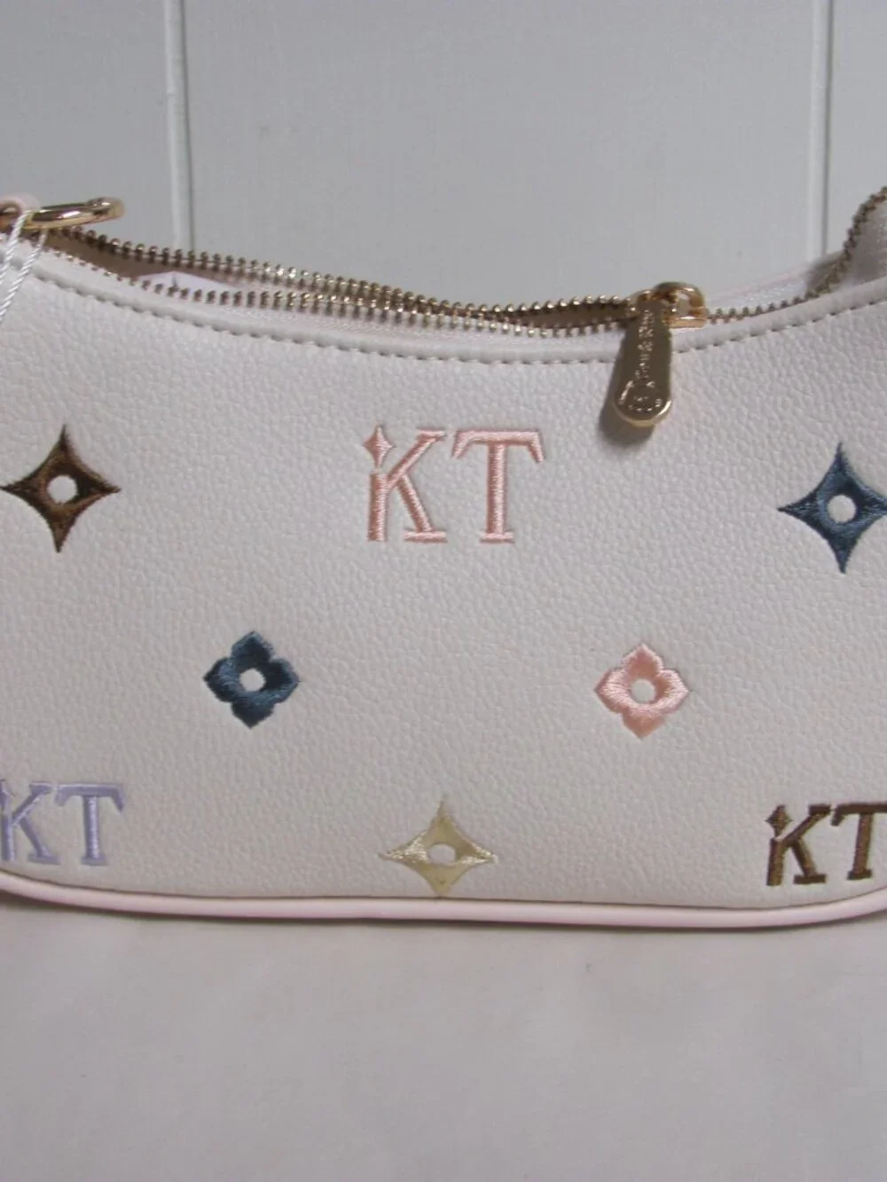 COW & KITTY LIMITED EDITION CROSSBODY PURSE NWT